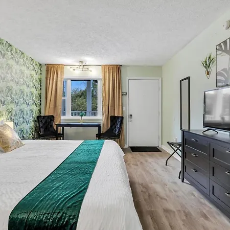 Beachside Boutique Suite 6 Sneads Ferry Esterno foto