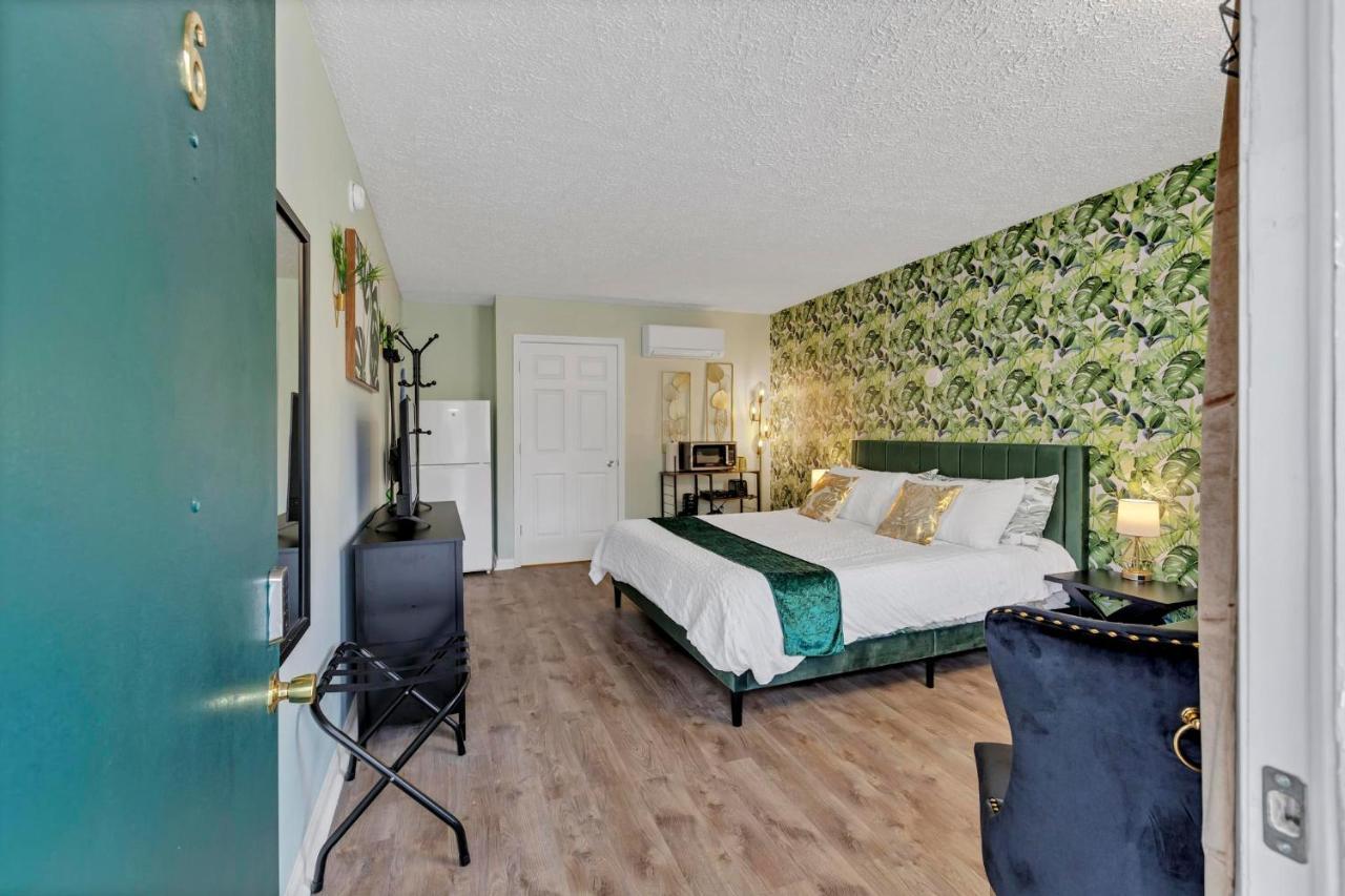 Apartment Beachside Boutique 6 *